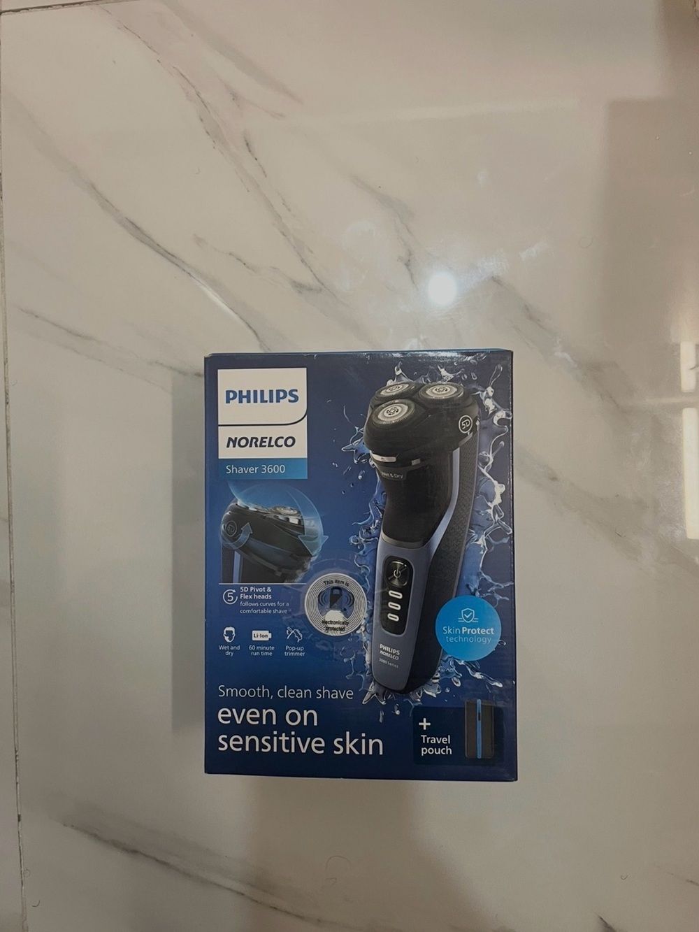 Philips Norelco Shaver 3600 - Blue
